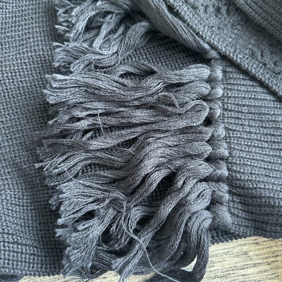 Authentic Versace Knit Scarf - Picture 4 of 7